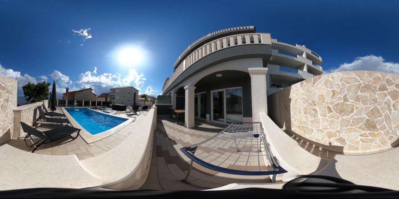 Villa Omazic Trogir Exterior photo